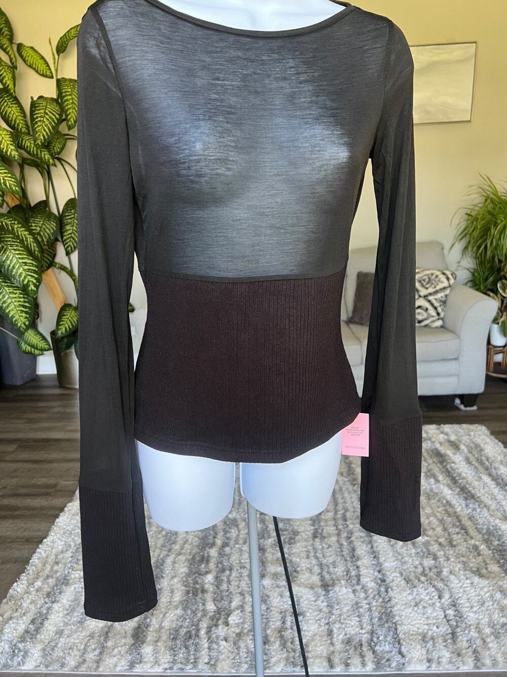 NWT Pretty litte thing Black Sheer Long Sleeve Top Size 8
